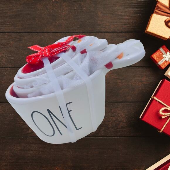 NWT Rae Dunn Snowman Measuring Cups - Set Of Four - Christmas Holiday Winter - Picture 10 of 12